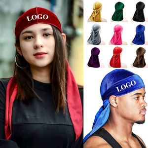 En gros, Turban musulman pour hommes en velours de soie de qualité supérieure, style chapeau de pirate à longue queue, bonnet ondulé et bandeaux, personnalisable avec logo - Product Image 1