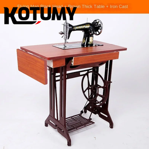 Machine à coudre vintage domestique, à commande au pied, manuelle pour tailleur - Product Image 2