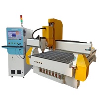 Machine de gravure CNC à tête oscillante 4 axes pour le travail du bois, machine de fraisage 3D pour la sculpture sur bois, pour la décoration de meubles et d'armoires