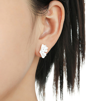 Anting Tusuk Bentuk Kipas Tidak Beraturan Emas 18K untuk Wanita, Anting Bunga Perak Sterling 925 dengan Zirkon, Perhiasan Desainer Berkualitas Tinggi yang Dapat Disesuaikan