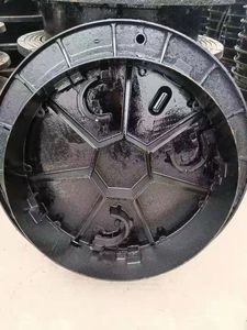 MaxIn D400 dễ uốn gang manhole bìa đen bitum xử lý bề mặt cho municipal cấp nước thoát nước kiểm tra đường bộ - Product Image 4