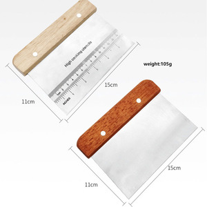 Coupe-pâte en acier inoxydable de qualité alimentaire, best-seller, avec manche en bois massif, design résistant à la rouille, nettoyage facile, outils de pâtisserie - Product Image 3