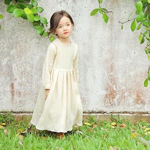 Vêtements en gros pour enfants, robe longue à manches longues unie pour enfant - Product Image 4