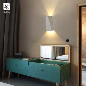 Sản Phẩm Mới Đèn Tường LED Hiện Đại Trang Trí Trong Nhà Phòng Khách Cạnh Giường Cầu Thang Hành Lang - Product Image 2