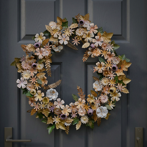 Corona Floral Rústica Hecha a Mano, Redonda, Decorativa, de Metal, Sin Iluminación, Paquete Individual, Estilo Artesanal de Alta Calidad - Product Image 6