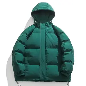 Chaqueta acolchada verde de invierno rellena de plumón de ganso de nuevo diseño de moda de alta calidad personalizada para hombre