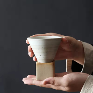 Nouvelle Tasse à Café en Céramique de Grès de Style Japonais Rétro Créatif, Luxe Léger et Vintage, avec Motif Latte Art, pour la Maison, le Bar et les Cafés - Product Image 3