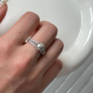 Anillo de Plata de Ley S925 para Mujer, Anillo Hueco con Incrustaciones de Perlas Austriacas Shijia y Diamantes, Diseño Geométrico - Product Image 3