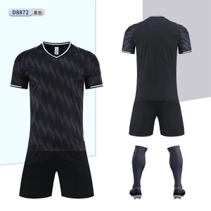 ชุดเสื้อฟุตบอลสำหรับเด็กผู้ชายเสื้อยืดแขนสั้นพิมพ์ลายพร้อมกางเกงขาสั้นชุดฝึกซ้อมฟุตบอลสโมสรเด็ก - Product Image 3