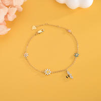 Neue Großhandels-Damenarmbänder aus S925 Silber mit Goldplattierung und Gänseblümchen-Bienen-Blumen-Design für den Sommer