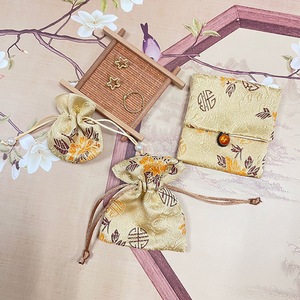 Chine Réutilisable Dragon Soie Brocart Cordon Pochette Papier et Carton Imprimé Sac De Rangement pour Bijoux et Cadeaux Conteneur Élégant - Product Image 3