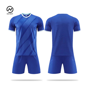 Camiseta de fútbol de Color verde, uniformes de fútbol, pantalones cortos personalizados, manga de secado rápido, camisetas de fútbol para equipo, nuevo diseño de <span class=keywords><strong>2023</strong></span> - Product Image 4