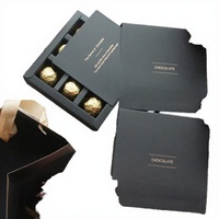 Boîte Cadeau de Luxe Personnalisée Holidaypac avec Logo, en Gelée, Vernissée, Auto-érectible, Recyclable, Qualité Alimentaire, pour Truffes de Fêtes - Vente en Gros
