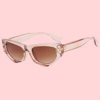 Lunettes de soleil œil de chat pour femme, monture intégrale, protection UV400, style rétro européen et américain, très tendance, idéales pour l'extérieur, cadeau parfait