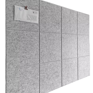 Carreaux muraux en feutre PET avec onglets adhésifs sûrs, 12 pièces, grand panneau de liège alternatif pour les murs de bureau et d'école - Product Image 1