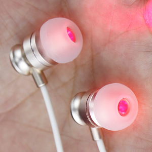 Prix usine exclusif 650nm lumière rouge ligne d'irradiation du canal auditif câble d'irradiation de port USB dispositif de <span class=keywords><strong>bouchon</strong></span> d'<span class=keywords><strong>oreille</strong></span> 650nm de haute qualité - Product Image 3