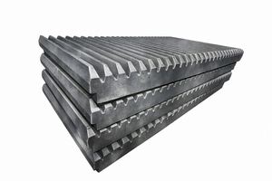 CNC Machined Cast Iron Lathe Base for Drilling - Product Image 4