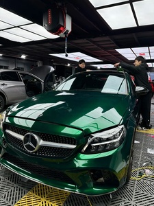 Tùy Chỉnh Nhà Sản Xuất Thiết Kế Xe Vinyl Bọc Pet Ngọc Lục Bảo Màu Xanh Lá Cây Bọc Phim Cho Đầy Đủ Xe - Product Image 3