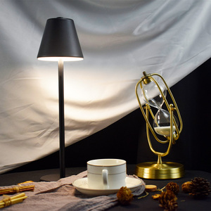 Bazh sala de estar <span class=keywords><strong>LED</strong></span> táctil Hotel comedor Tisch Lampe de <span class=keywords><strong>Table</strong></span> inalámbrico recargable moderno lámpara de mesa con pilas - Product Image 3