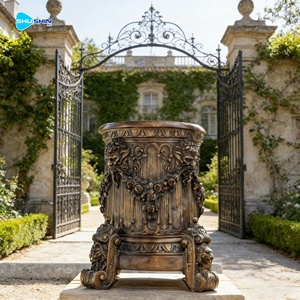 Estatua <span class=keywords><strong>de</strong></span> Ángel Pequeño <span class=keywords><strong>de</strong></span> Bronce Pulido Antiguo, Macetero Clásico Grande Grabado para Decoración <span class=keywords><strong>de</strong></span> Lujo en Villas y Jardines - Product Image 5