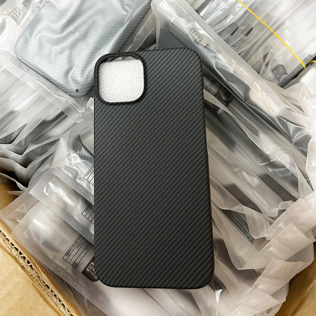 Luxury Carbon Fiber Pattern PC Shell for iPhone 16 15 Pro Max 14 Plus 13 12 11-Shockproof Phone Cover Sticker