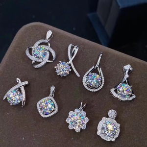 Groothandel 2 Karaat Moissanite Diamanten Ketting Voor Vrouwen Modieuze Roestvrij Staal Zilver Zirkoon Hanger Bruiloft Verloving - Product Image 1