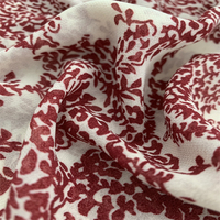 Tissu en polyester 75D imprimé en mousseline de soie, finition douce et chute élégante, vente en gros de matériaux métalliques