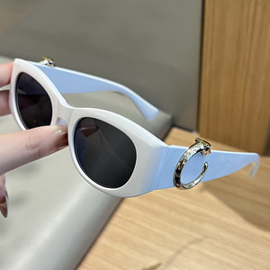 Nuevas <span class=keywords><strong>Gafas</strong></span> <span class=keywords><strong>de</strong></span> Sol <span class=keywords><strong>de</strong></span> Moda Vintage Clásicas con Estampado <span class=keywords><strong>de</strong></span> <span class=keywords><strong>Leopardo</strong></span> Dorado para Mujer y Hombre, Marca <span class=keywords><strong>de</strong></span> Lujo, Diseño Punk, <span class=keywords><strong>Gafas</strong></span> <span class=keywords><strong>de</strong></span> Sol Populares con Protección UV400 - Product Image 4