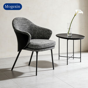 Sillas de Comedor Contemporáneas de Tela Italiana de Lujo con Sillones para Apartamento, Muebles de Comedor de Alta Gama - Product Image 1