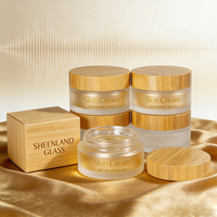 Ensemble d'emballage cosmétique : Pot cosmétique givré, pot en verre pour crème corporelle au bambou avec couvercle en bambou, pot à lotion en verre et bouteilles