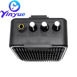 ลำโพงกีตาร์ไฟฟ้าขนาดเล็ก Yinyue 5W พร้อมแบตเตอรี่ในตัว เครื่องขยายเสียงเครื่องดนตรีแบบพกพาสำหรับฝึกซ้อมและการเดินทาง - Product Image 4