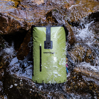 Sac à dos imperméable SINOTOP Premium 30L en bâche PVC avec fermeture à enroulement pour la randonnée, avec poche avant zippée