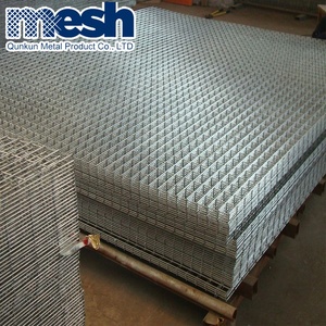 Pannelli di recinzione in rete metallica saldata zincata 2x2 con fori quadrati, realizzati in filo di ferro - Product Image 5