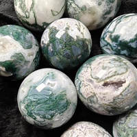 Prix de gros pierre de guérison boules de cristal polies sphère d'agate de mousse pour la décoration Fengshui