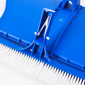 Accessoires de nettoyage de <span class=keywords><strong>piscine</strong></span> <span class=keywords><strong>Brosse</strong></span> murale de haute qualité avec structure de <span class=keywords><strong>cartouche</strong></span> de poteau Pompe à tête sous vide Type de pompe à <span class=keywords><strong>filtre</strong></span> - Product Image 5