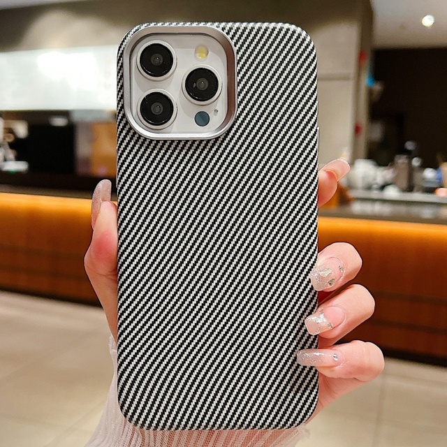 Premium Carbon Fiber Pattern PU Leather Magnetic Phone Case for iPhone 14 15 16 Pro Max Wireless Charging Shockproof Hard Cover
