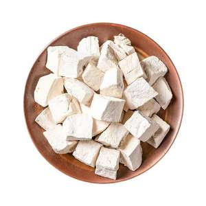 乾燥したフエラリアロバタ根茎がフエラリアロバタの根を切る - Product Image 4