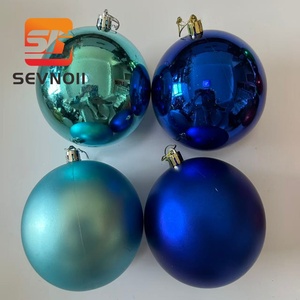 Pallina di Natale Artigianale in Plastica da 10 cm con Finitura Lucida/Satinata/Semi-Lucida, Decorazione da Appendere Stampata in Offset - Product Image 4