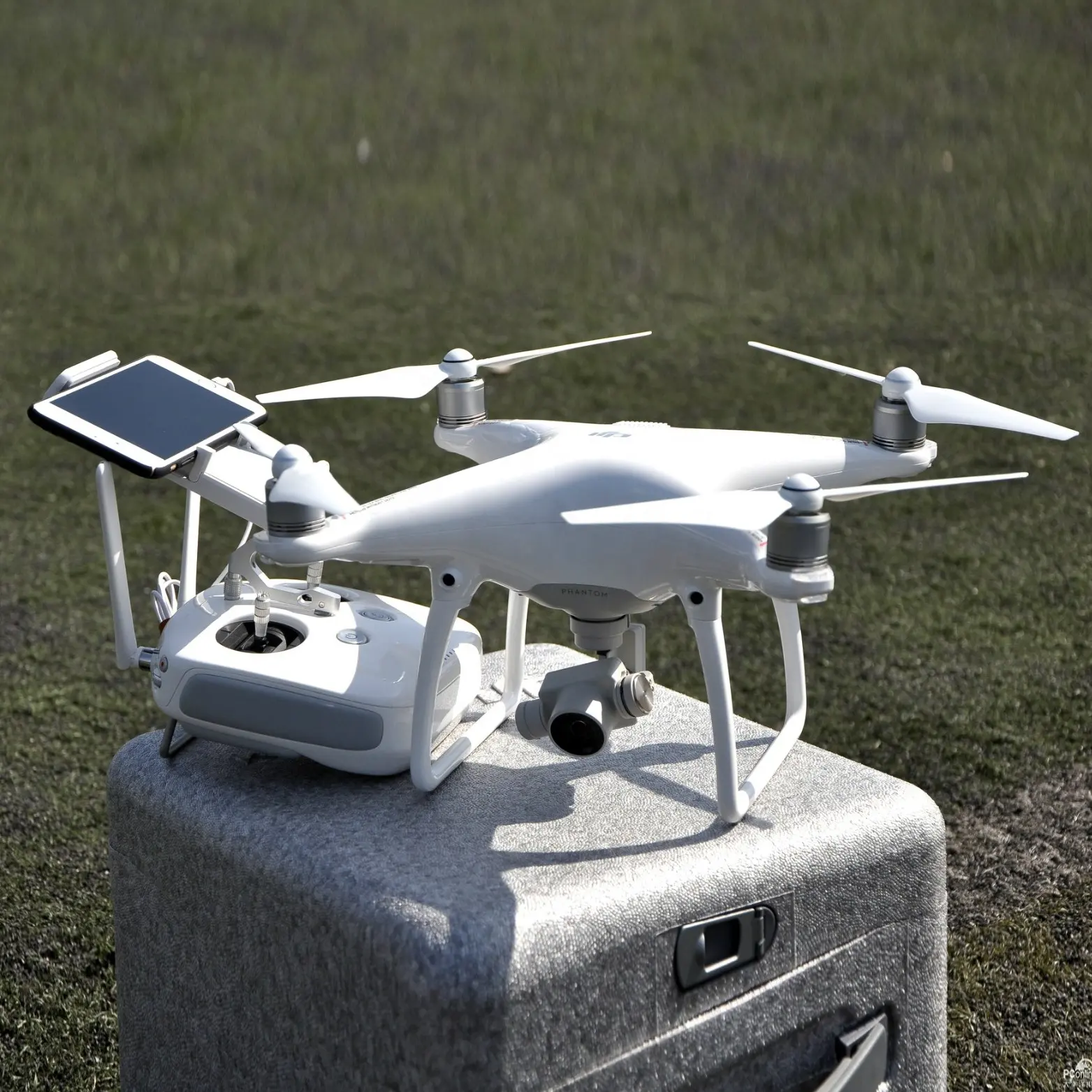 Wholesale 100% Original and New for DJI Phantom 4 Quadcopter 4K Video Camera Drone