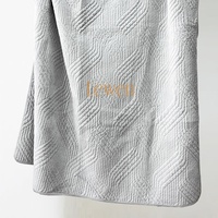 Ensemble de literie de luxe en velours uni 3 pièces toutes saisons, garnissage en polyester, couvre-lit léger, couvre-lit matelassé