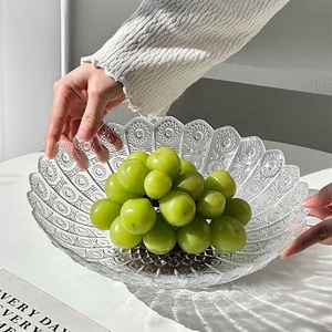 <span class=keywords><strong>Assiette</strong></span> en verre transparente embossée faite à la main de luxe, <span class=keywords><strong>décorative</strong></span>, personnalisée, avec <span class=keywords><strong>pied</strong></span>, <span class=keywords><strong>pour</strong></span> fruits, <span class=keywords><strong>pour</strong></span> événements - Product Image 3