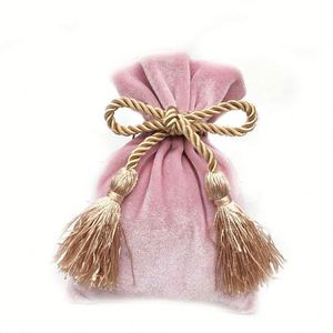 Pochette en velours doux pour bijoux, cadeaux de mariage, avec cordon de serrage, sac de maquillage tendance avec impression de logo - Product Image 4