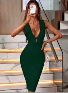 PF19056 blackish green