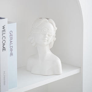 Vase de <span class=keywords><strong>visage</strong></span> en céramique blanche moderne tête de femme <span class=keywords><strong>pot</strong></span> de fleur conteneur pour la décoration de table - Product Image 3