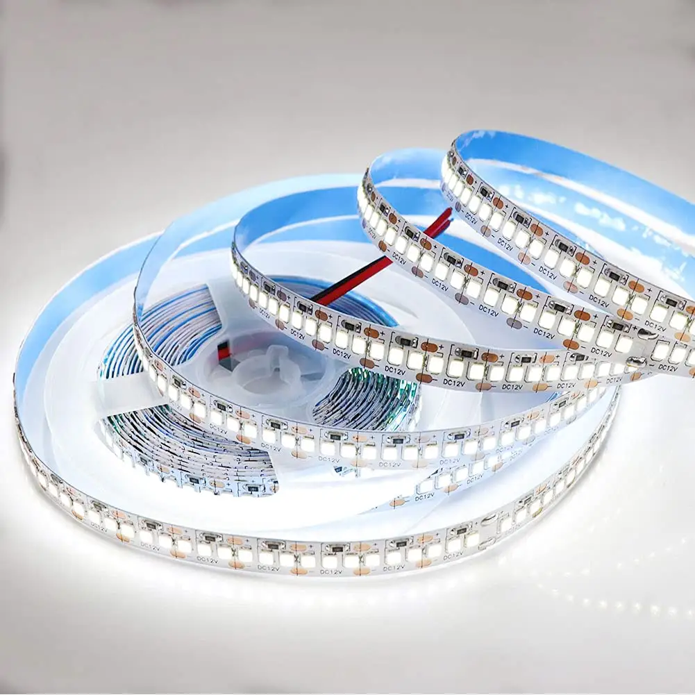 LED SMD 2835 LEDストリップライトDC12V 1200LED 16.4Ft高密度LEDストリップライト、SMD 3528 LEDの3倍の明るさ