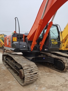Excavadora usada HITACHI ZX250 excavadora original japonesa HITACHI ZX250 hitachi250 con pocas horas de trabajo en Shanghai - Product Image 4