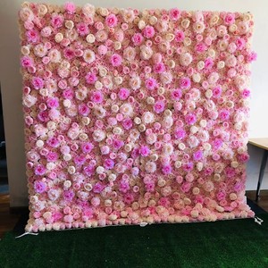 Fondo Floral Artificial de Tono Suave con Pétalos de Rosa en Capas para Decoración de Espacios Festivos - Product Image 1
