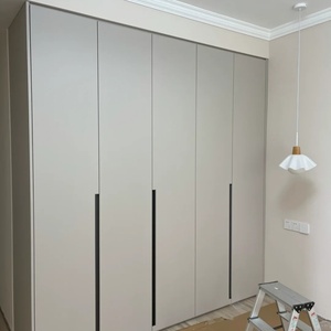 Custom-made Modern <b>Wardrobe</b> for Apartment Home Bedroom Full-height Doors Black Recessed Handles MDF Construction Large Capacity - Product Image 3