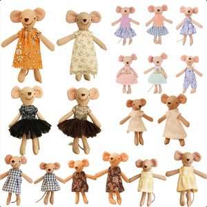 13/15cm Topolino in Tessuto, Outfit Genitore-Figlio Adatto per Bjd Ob11, Miniature per Arredamento Casa, Regalo per la Festa dei Bambini e Compleanno - Product Image 1
