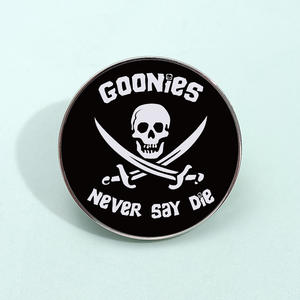 Pin de Botón de Zinc con Diseño de Los Goonies <span class=keywords><strong>Never</strong></span> Say Die, Creativo, para Gorra, Lindo, para el Cuello, Regalo para Mujer, Amante de la Moda, Insignia, Año Nuevo Chino, Amor - Product Image 2